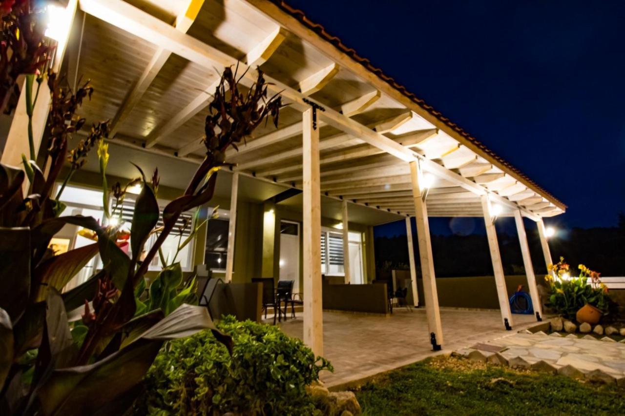 Vickyvillas Neos Marmaras Exterior photo